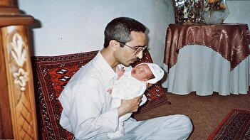 فیلم/ ازدواج یک دانشمند هسته‌ای در سلف دانشگاه