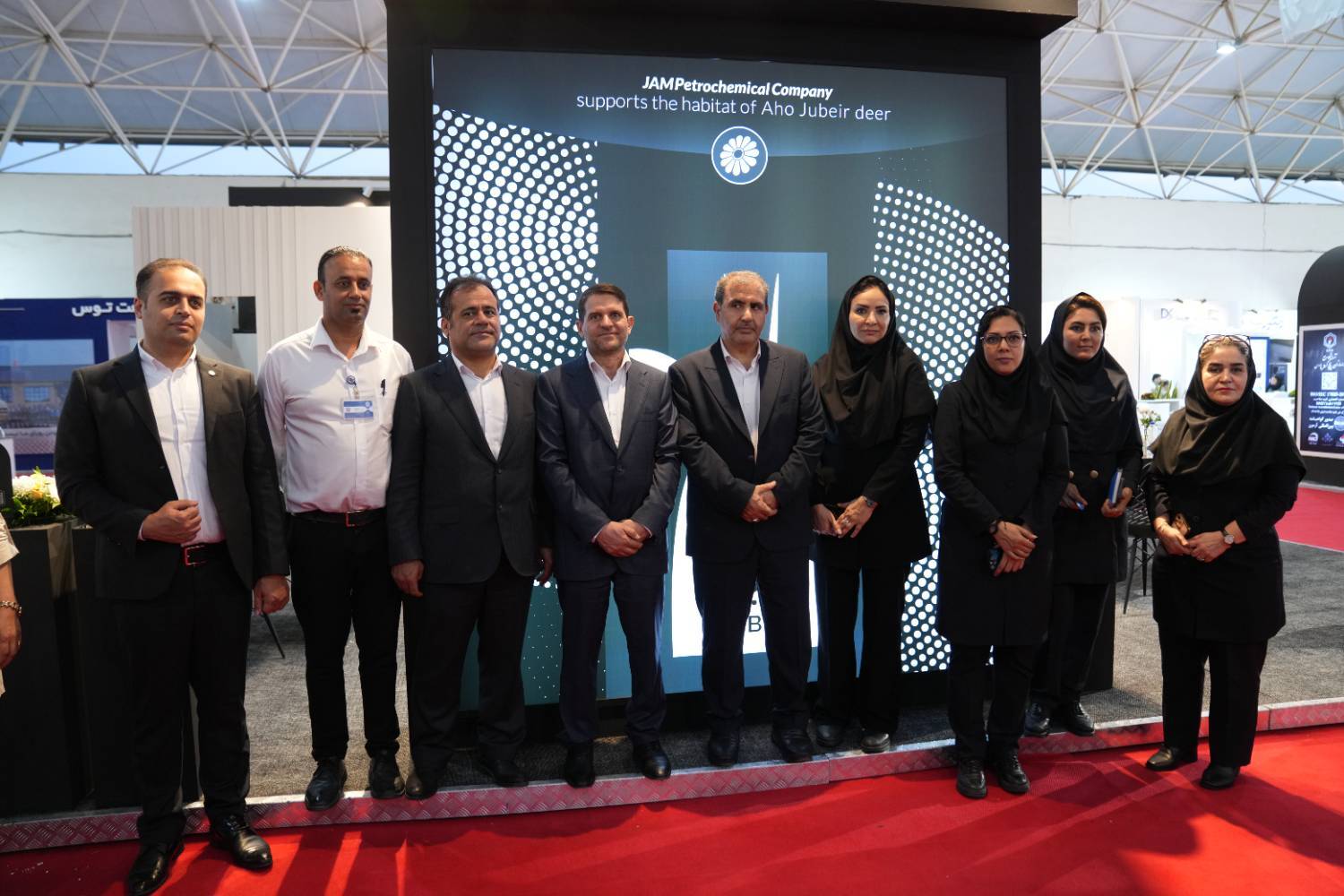 در اولین روز از نمایشگاه ساخت داخل، غرفه جم میزبان سه مقام ارشد و هیئت همراه شد در اولین روز از نمایشگاه ساخت داخل، غرفه جم میزبان سه مقام ارشد و هیئت همراه شد