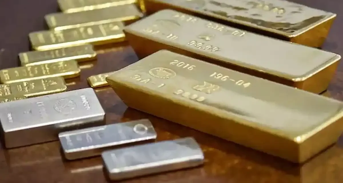 خطر خالی فروشی در اپلیکیشن نقره سی و پلتفرمهای خرید و فروش مجازی نقره و طلا/ برای شکایت به کجا مراجعه کنیم؟ خرید و فروش مجازی نقره و طلا