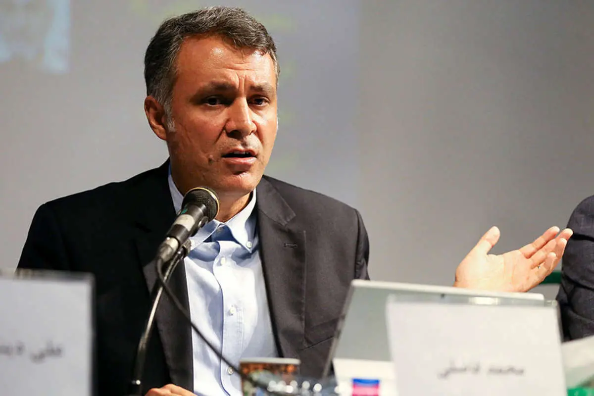 محمد فاضلی از پزشکیان درباره خط انتقال آب خلیج فارس به اصفهان سؤال کرد محمد فاضلی از پزشکیان درباره خط انتقال آب خلیج فارس به اصفهان سؤال کرد