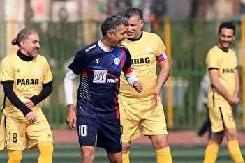 عکس/ استایل عجیب علی دایی در کنار برادر عادل فردوسی‌پور