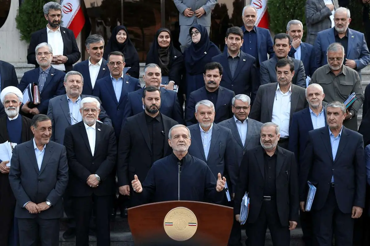 استعفاء وزرا