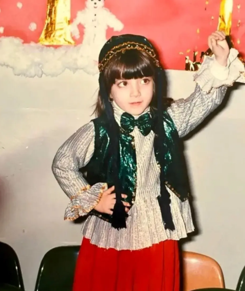 بهنوش طباطبایی در قاب کودکی