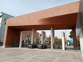 عکس/ بسیج دانشجویی دانشگاه شریف برای اساتید خط‌ونشان کشید