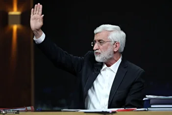 فیلم/ خواب عمیق یک دانشجو وسط سخنرانی سعید جلیلی