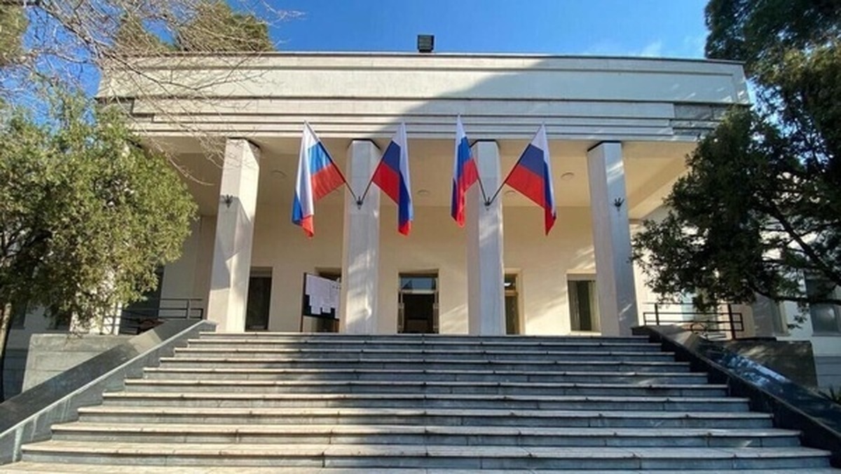 اطلاعیه سفارت روسیه درباره آگهی جنجالی سربازگیری از ایران اطلاعیه سفارت روسیه درباره آگهی جنجالی سربازگیری از ایران