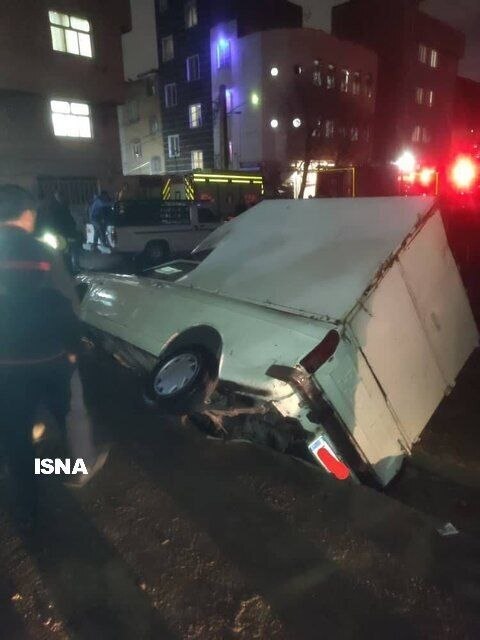 فرونشست زمین در شهرک ولیعصر