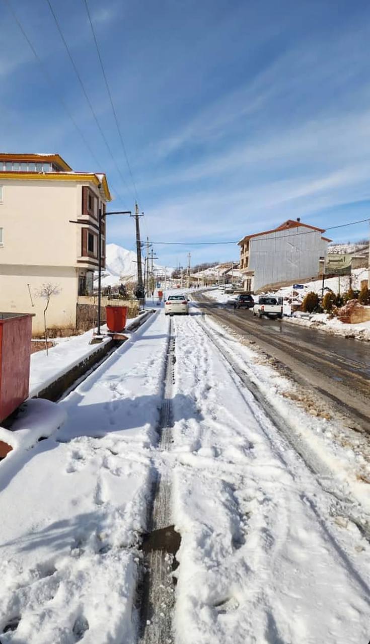 طبیعت برفی روستای راحت آباد