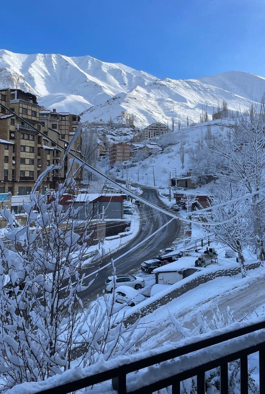 شمشک پس از بارش برف پاییزی