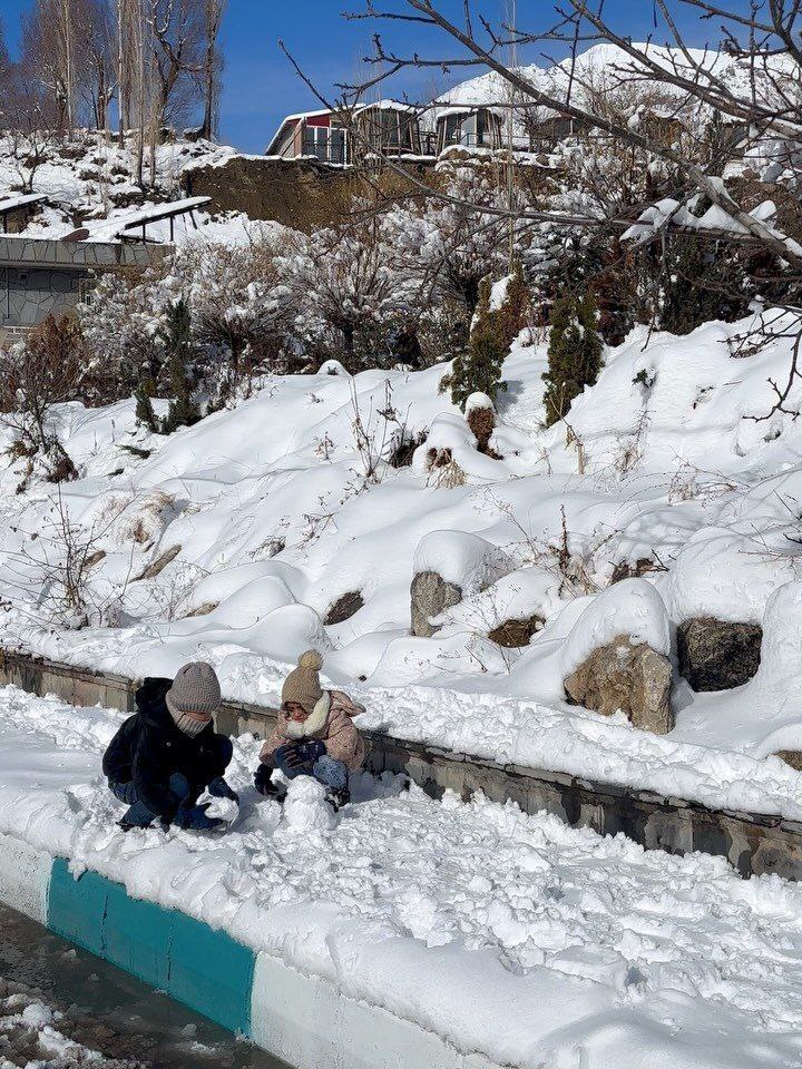 شمشک پس از بارش برف پاییزی