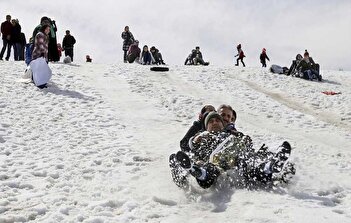 تصاویر چشم‌نواز از شمشک پس از بارش برف پاییزی