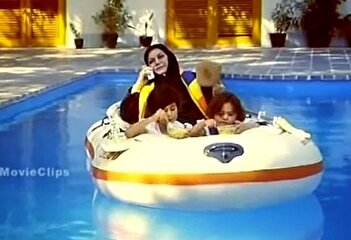 فیلم/ صداوسیما سکانس جنجالی نادره در استخر را پخش کرد