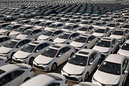 فشار بر قیمت خودرو افزایش یافت + جدول