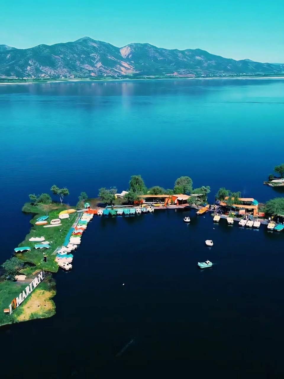 دریاچه زیبار