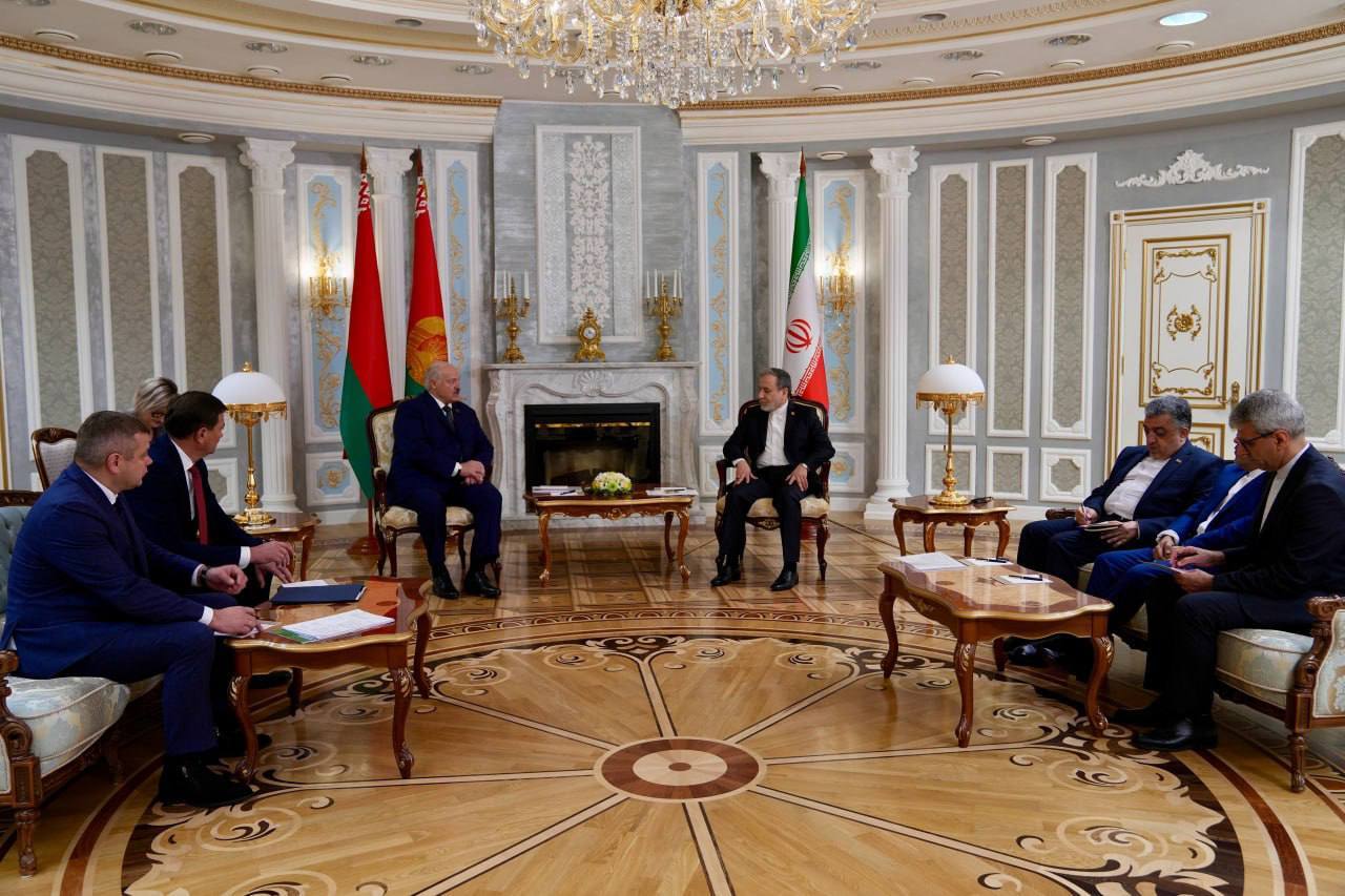 دیدار عراقچی با الکساندر لوکاشنکو