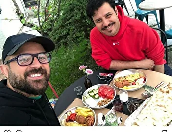 عکس/ تیپ هماهنگ جواد عزتی و هومن سیدی