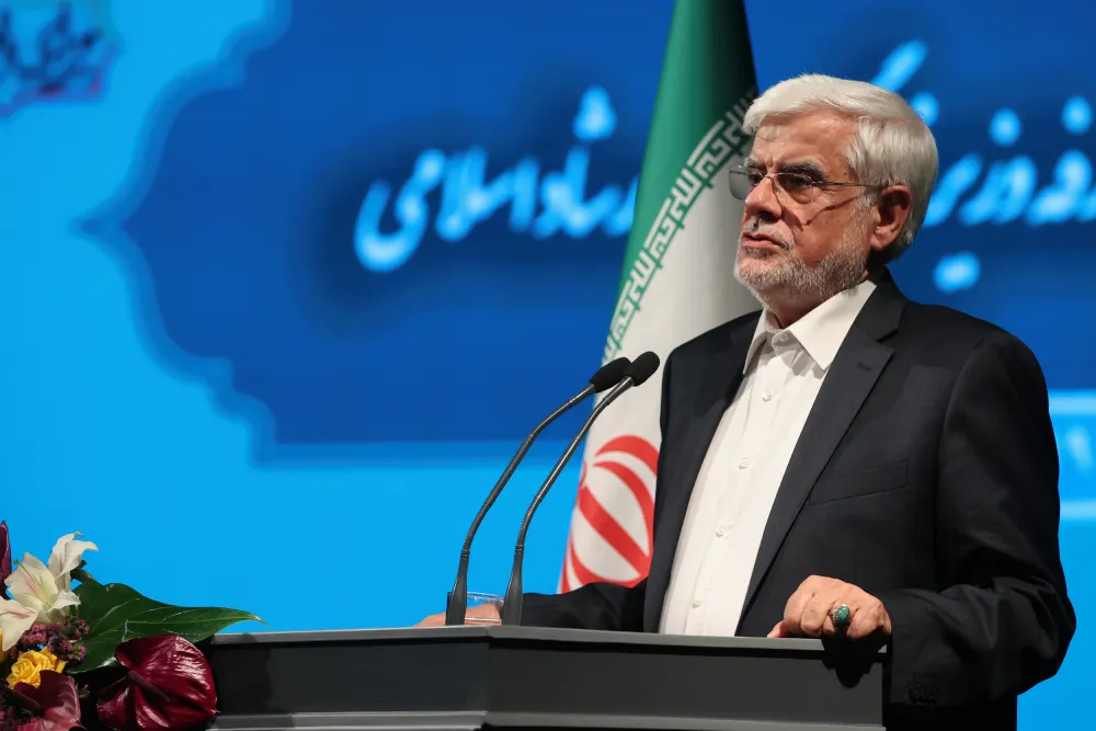 محمدرضا عارف محمدرضا عارف