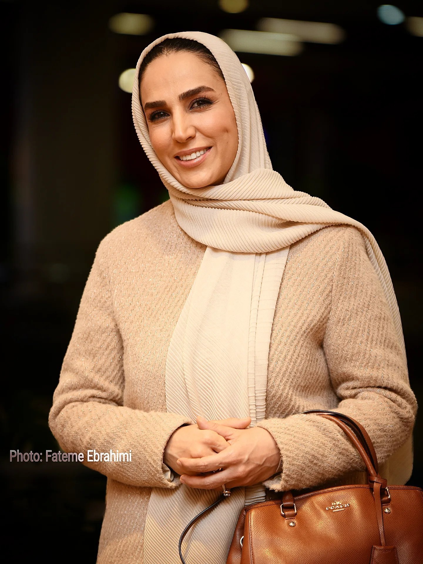 سوگل طهماسبی در اکران آن دیگری با استایل مونوکروم