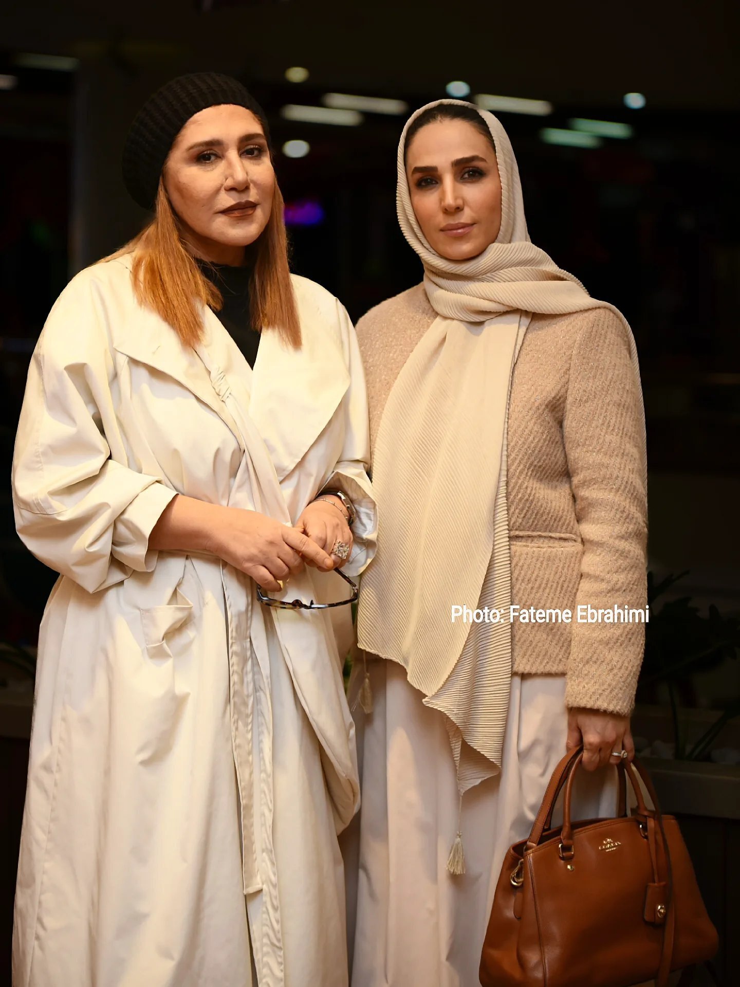 تیپ تک‌رنگ سوگل طهماسبی در مراسم اکران آن دیگری