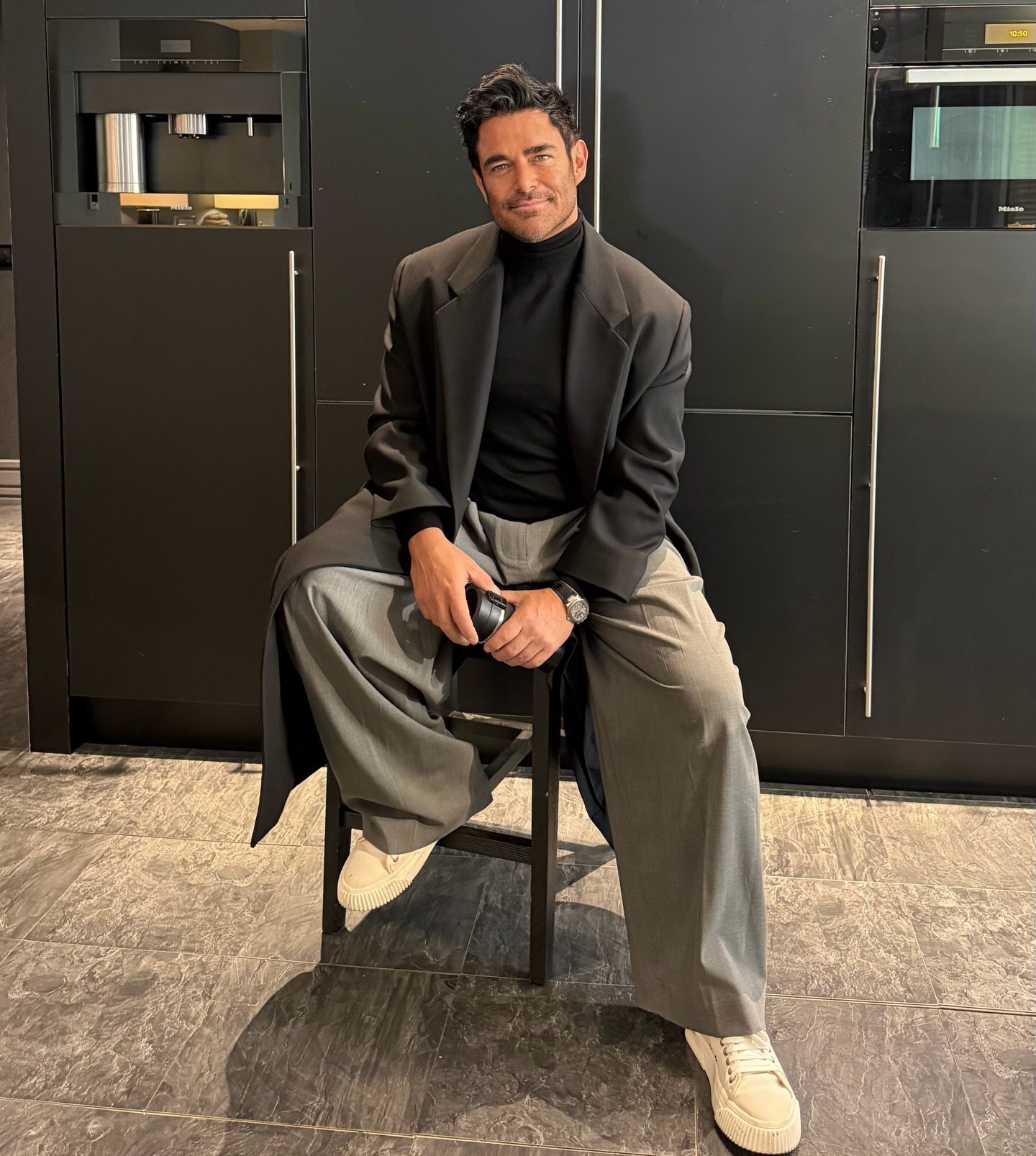 رونمایی محمدرضا گلزار از استایل جدید زمستانی