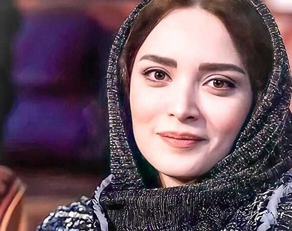 عکس/ استوری ویژه شب یلدا از بهنوش طباطبایی