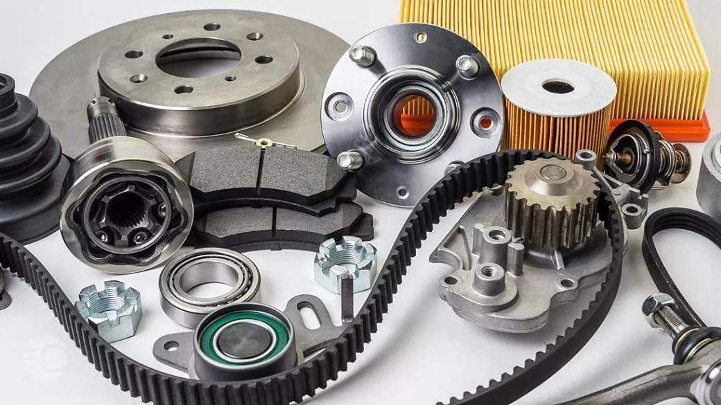 اینفوگرافی/ زمان مناسب تعویض لوازم مصرفی خودرو