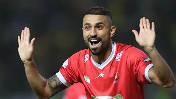 عکس/ پیام کنایه‌آمیز کاظمیان برای کاپیتان تراکتور