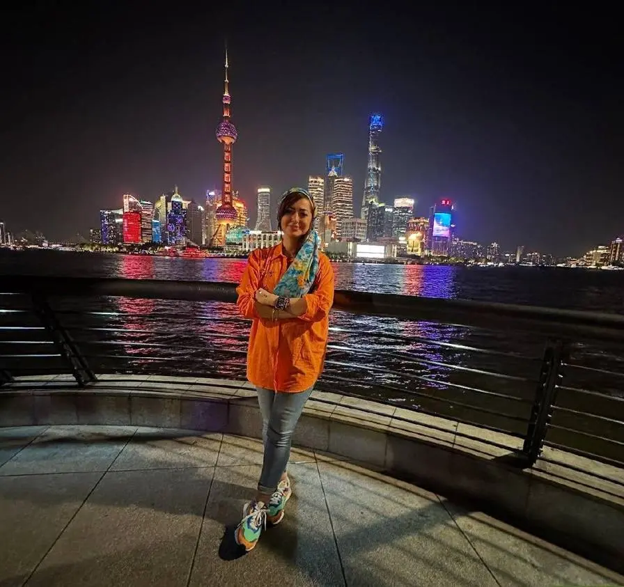 نفیسه روشن در شانگهای چین