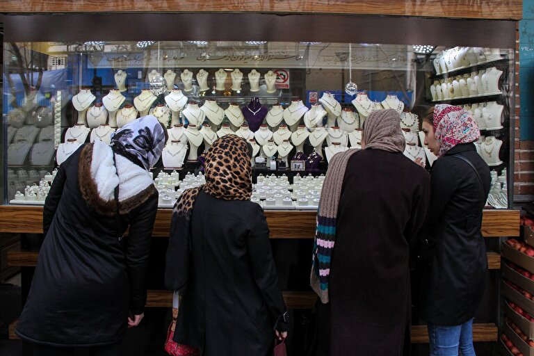 پیش بینی قیمت طلا و سکه امروز ۳۰ آذر ۱۴۰۴/ افزایش هیجان خرید در بازار طلا