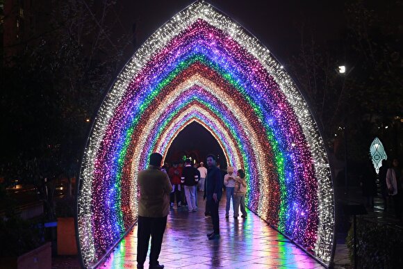 پارک ملت میزبان جشنواره نور در یلدای ایرانی