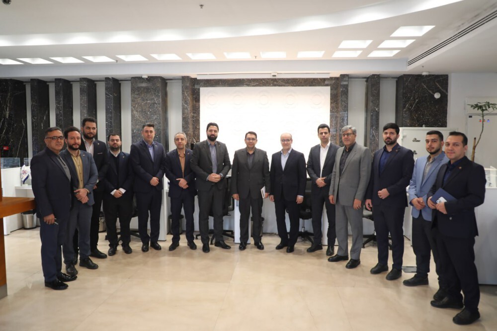 اولین بازدید دکتر جمالی از شعبه مرکزی شیراز جنوبی؛ گامهای جدی برای آینده روشن موسسه اعتباری ملل اولین بازدید دکتر جمالی از شعبه مرکزی شیراز جنوبی؛ گامهای جدی برای آینده روشن موسسه اعتباری ملل