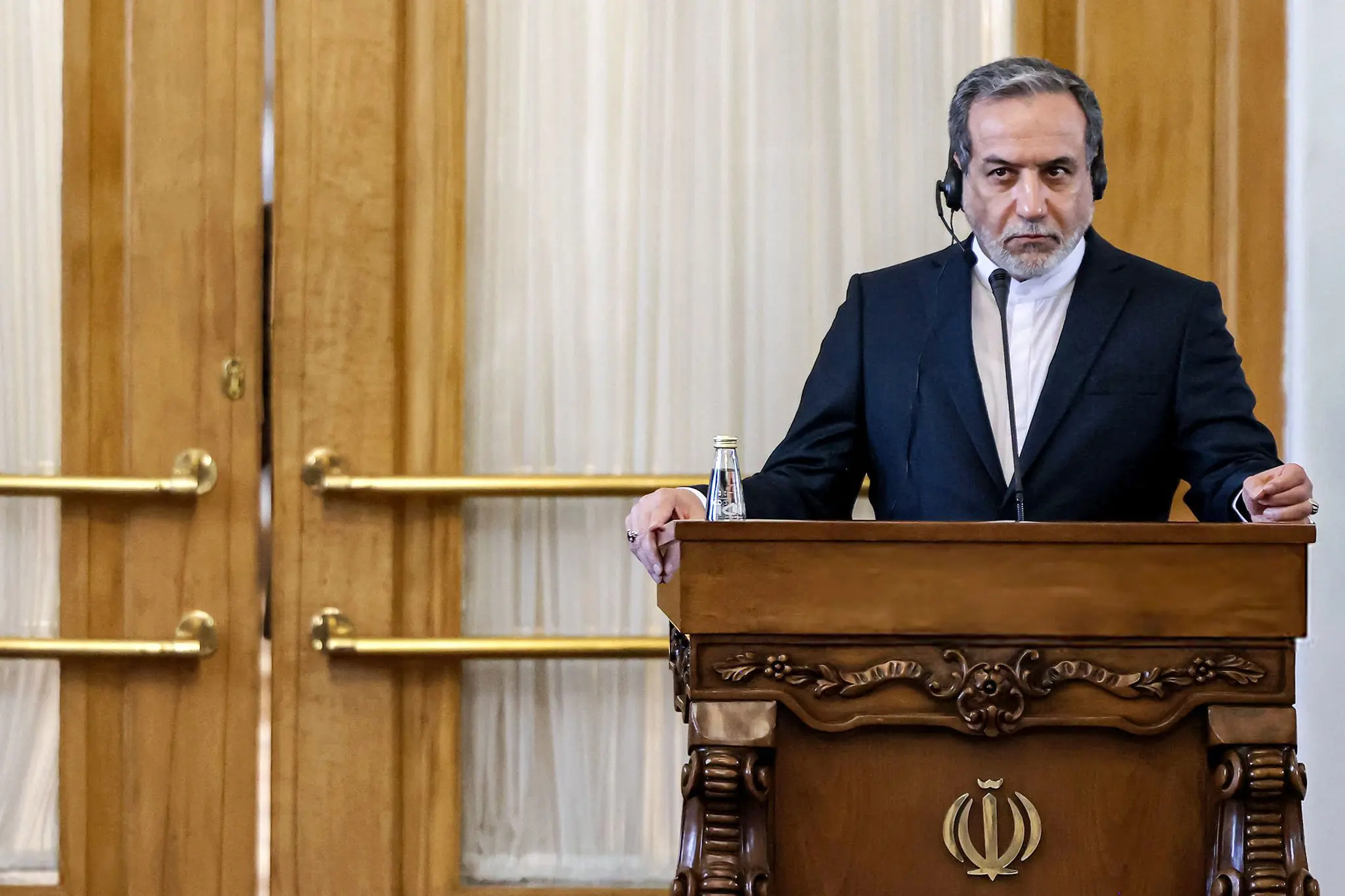 تفاوت اساسی مذاکره با دیکته نوشتن از نگاه عراقچی