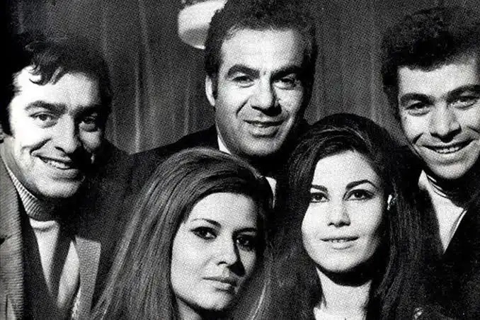 ناصر ملک‌مطیعی در تصویری صمیمی