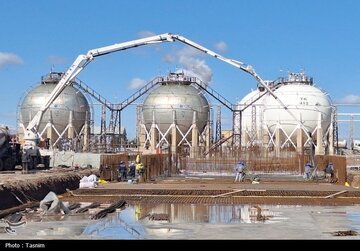 آتش‌سوزی پتروشیمی تبریز مهار شد