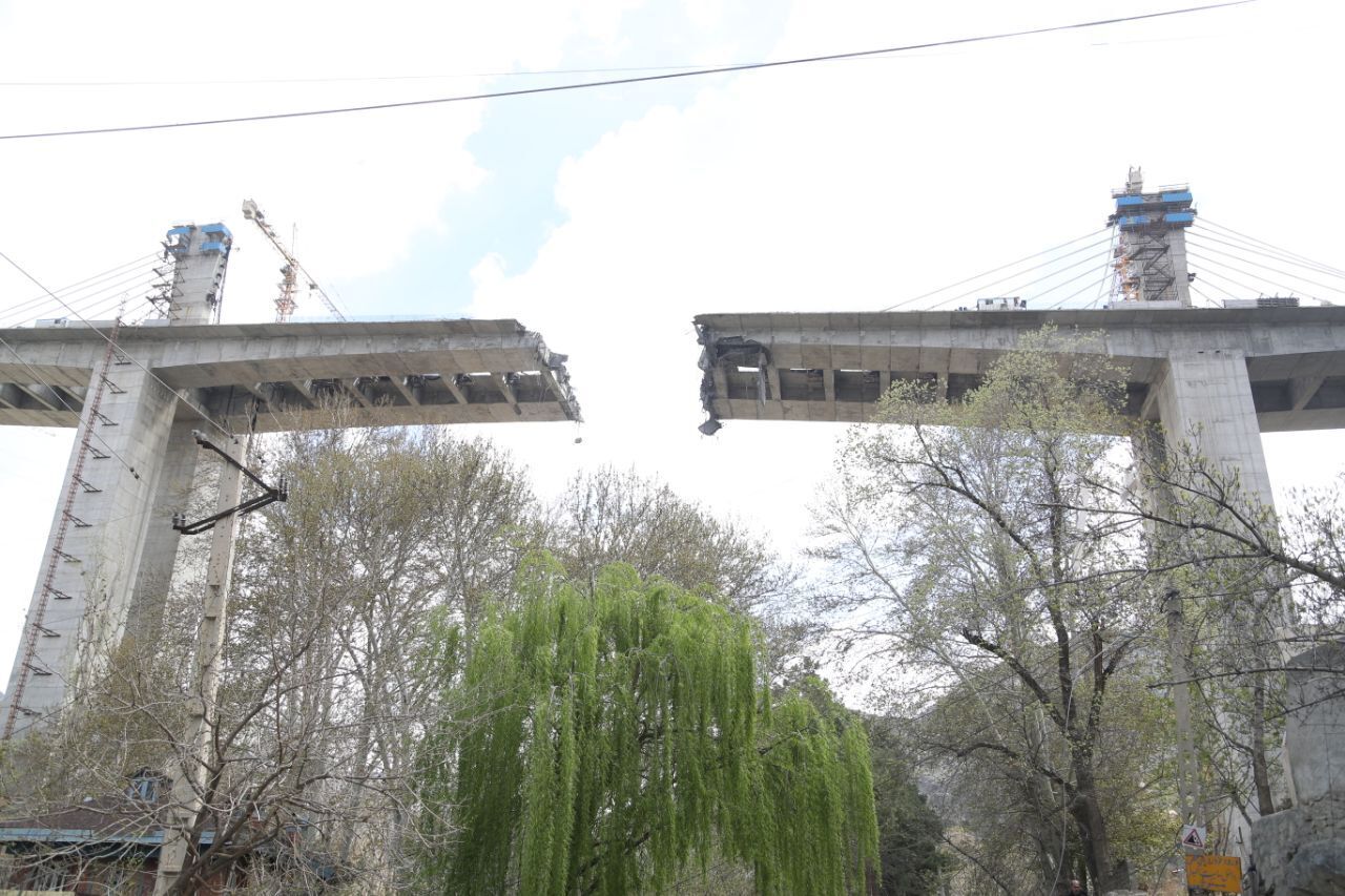 تصاویری از پل B1 کرج بعد از حمله دشمن