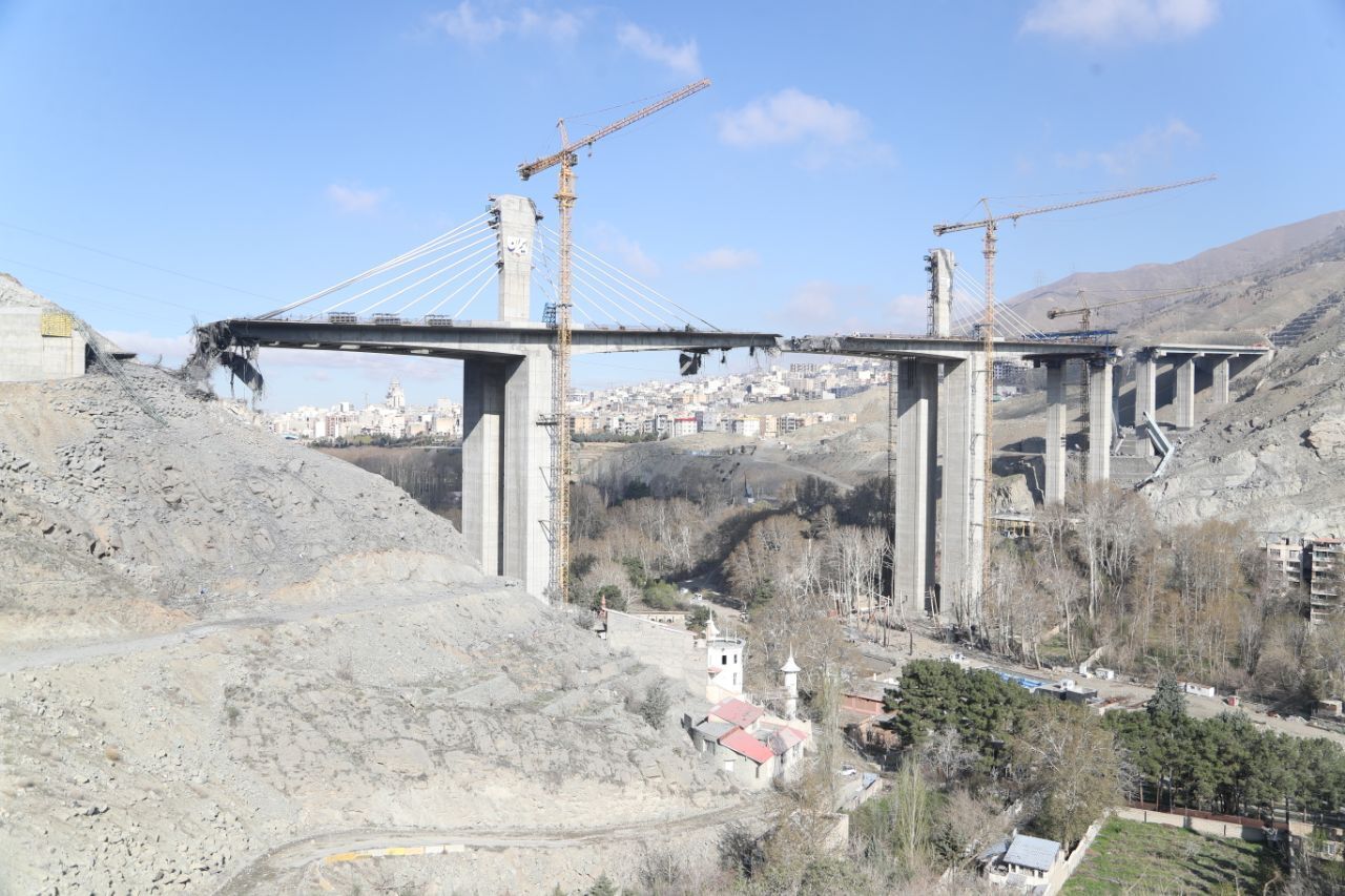 تصاویری از پل B1 کرج بعد از حمله دشمن