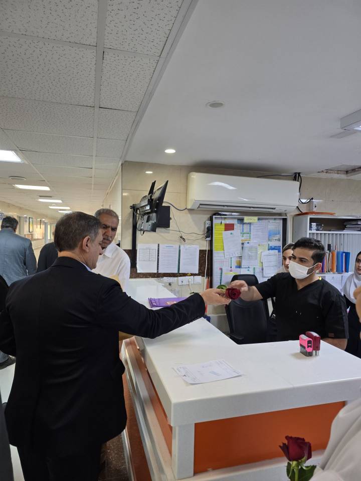 تجلیل از جانبازان صنعت پتروشیمی و مدافعان سلامت در ماهشهر