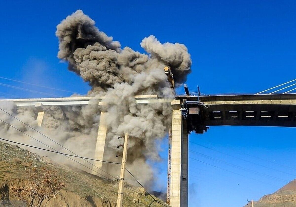 انفجار پل هوایی