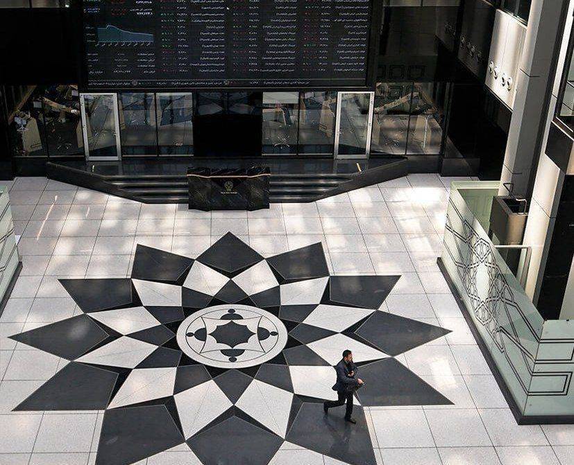 علت عقب‌نشینی سرمایه‌گذاران بورسی/ مقصد پول‌های خارج شده کجاست؟