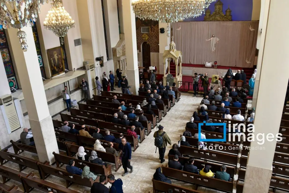 چهلم رهبری در کلیسای سرکیس مقدس