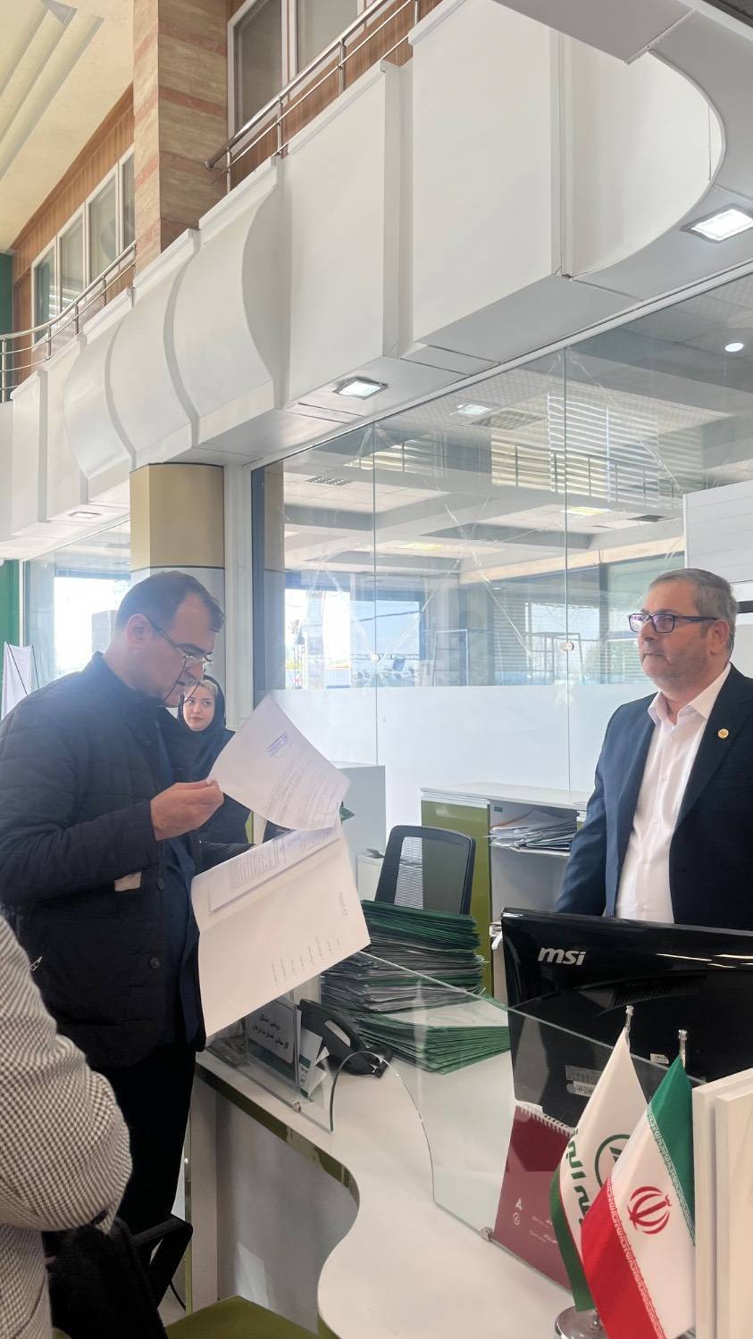 بازدید مدیرعامل بیمه البرز از شعبه رشت