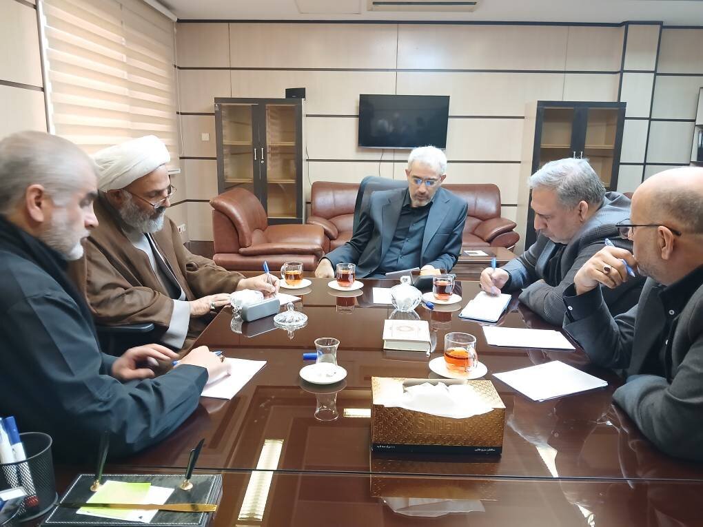 نشست نمایندگان مجلس با وزیر اقتصاد برگزار شد