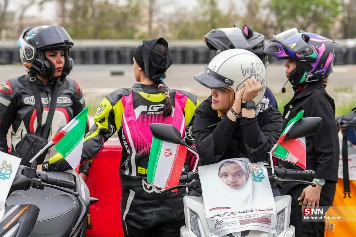 عکس زنان موتورسوار تهران
