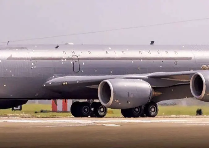 تصاویری از آسیب به هواپیمای آمریکایی در عربستان