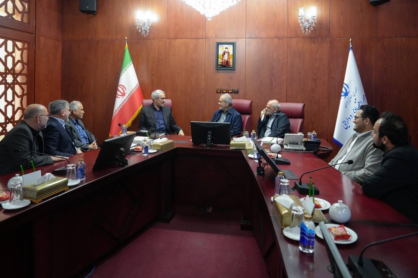 دکتر پزشکیان: طرح کالابرگ، تصمیمی اثربخش در حفظ ثبات بازار و معیشت مردم بود