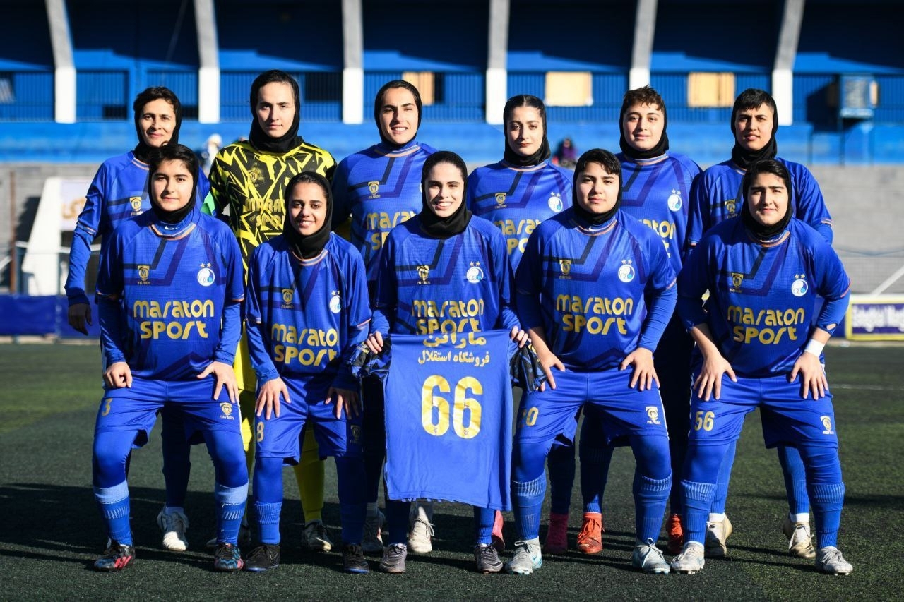 استقلال قهرمان لیگ برتر؟