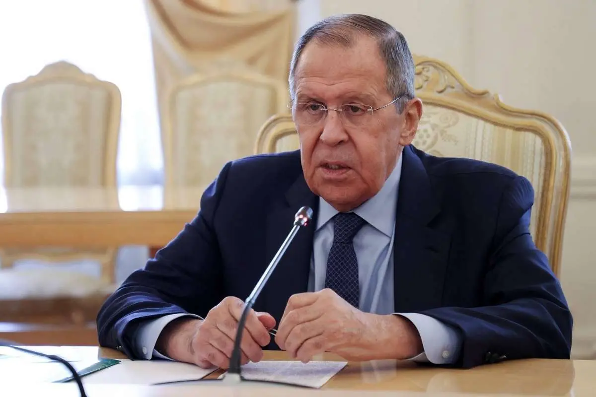 لاوروف: آمریکا برنامه داشت کنترل نفت عبوری از تنگه هرمز را به دست بگیرد