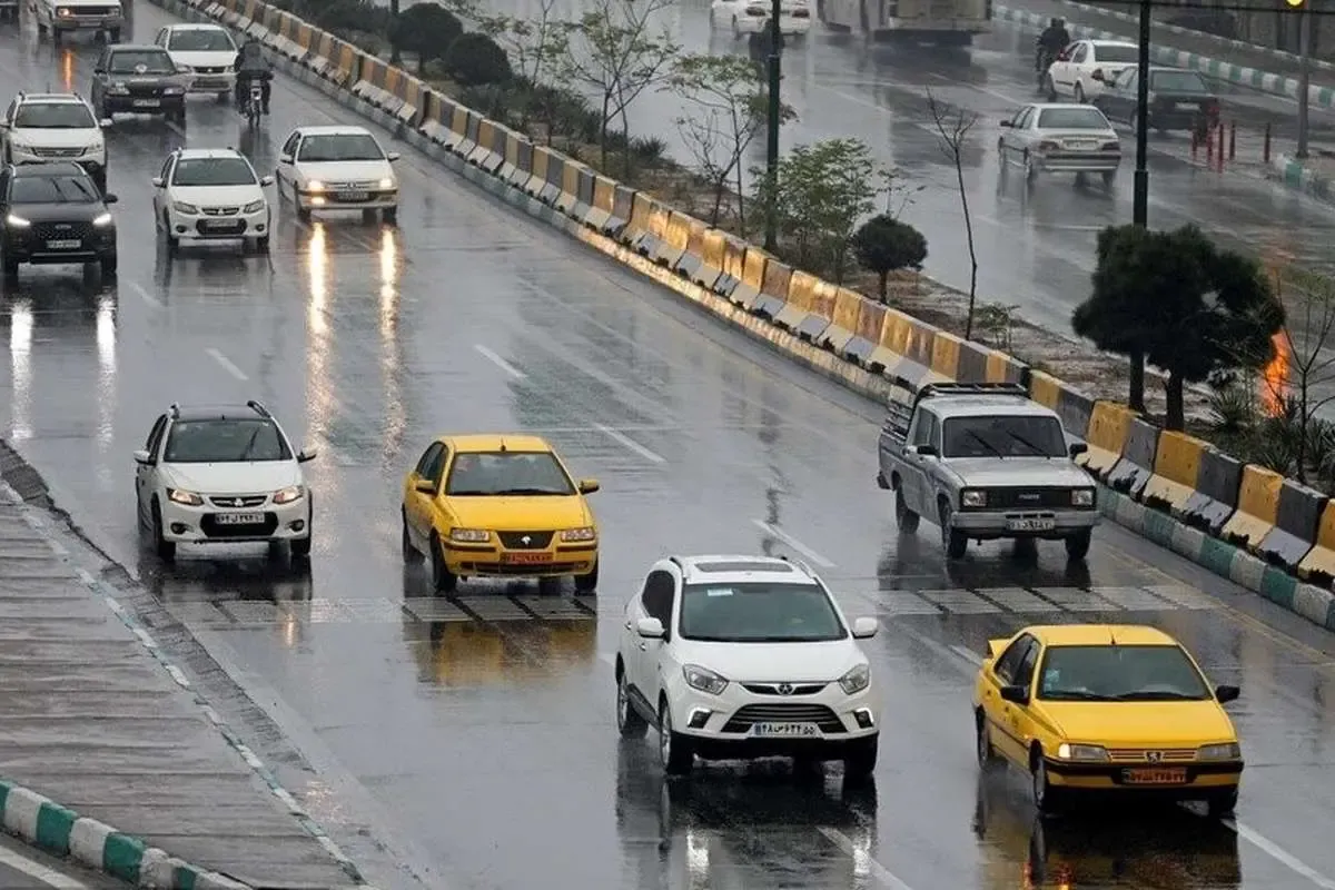 بارش باران و کاهش دما