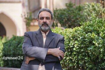 معرفی کتاب شرق نزدیک از دور