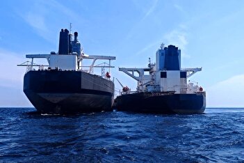 تصاویر تازه از کشتی‌ها در تنگه بسته هرمز